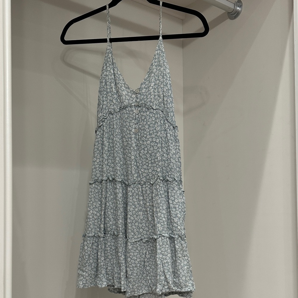 New In small Floral Tiered Spaghetti Strap Dress.  Like new